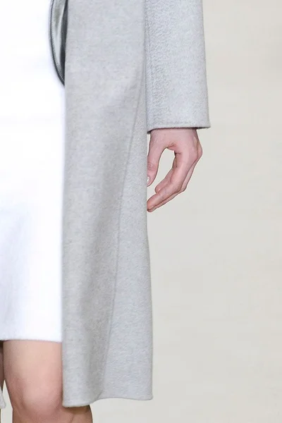 Look 3